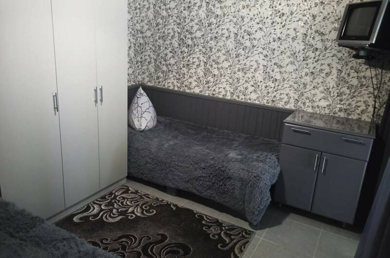 Эконом трехместный