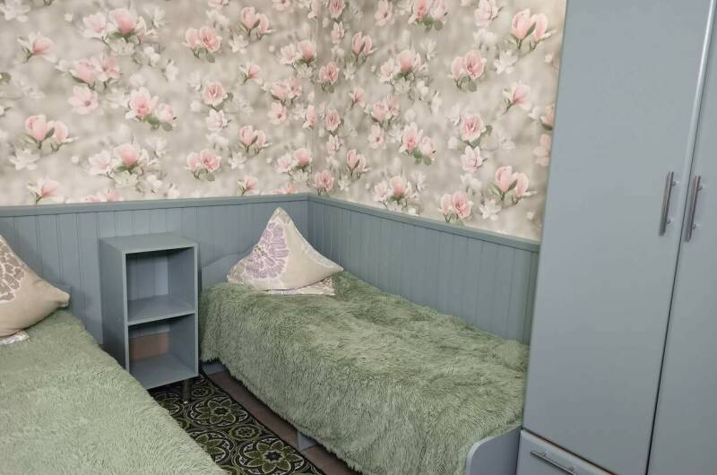 Эконом трехместный