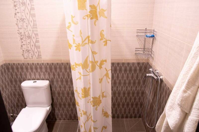 «Полу-люкс 3-х местный»