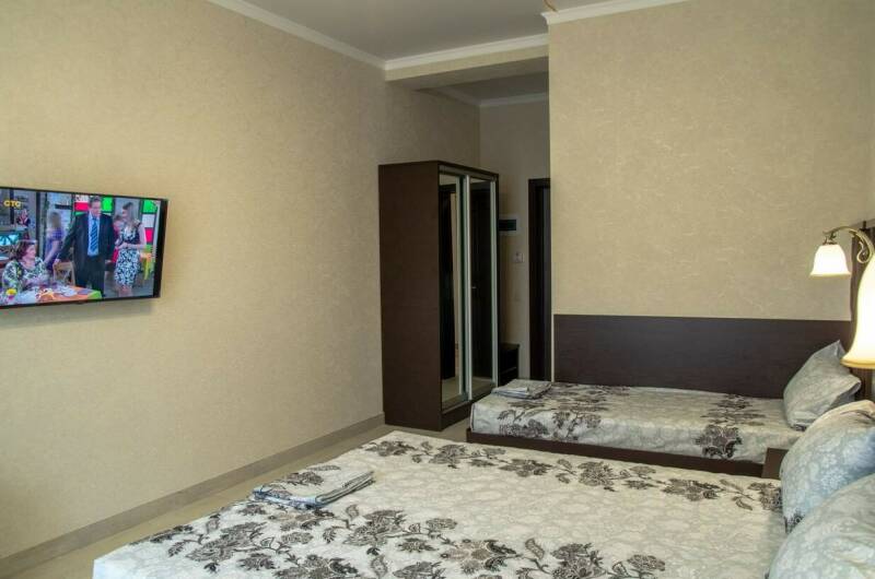 «Полу-люкс 2-х местный»