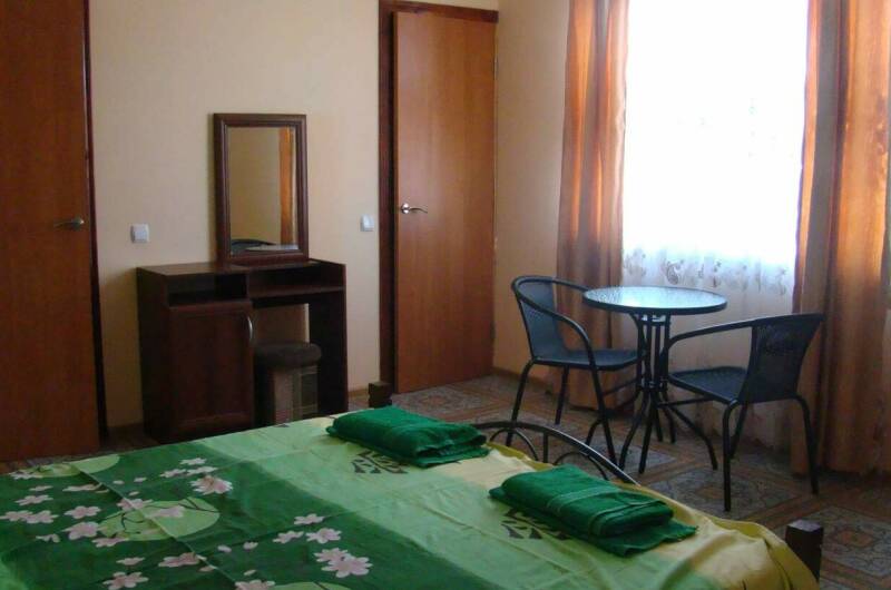 Трехместный стандарт