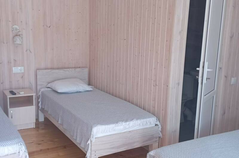 4х-местный номер с общим балконом