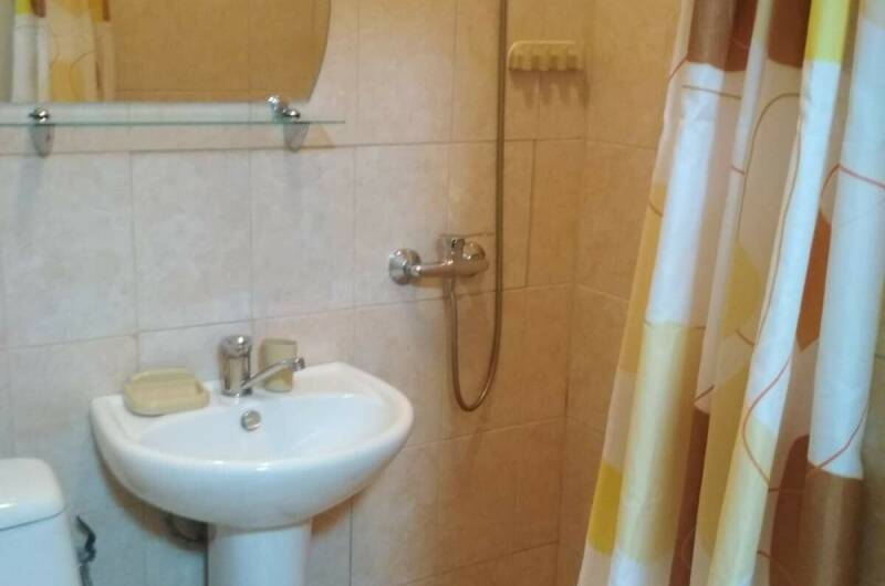 2-х местный номер с удобствами (+ дополнит. место)