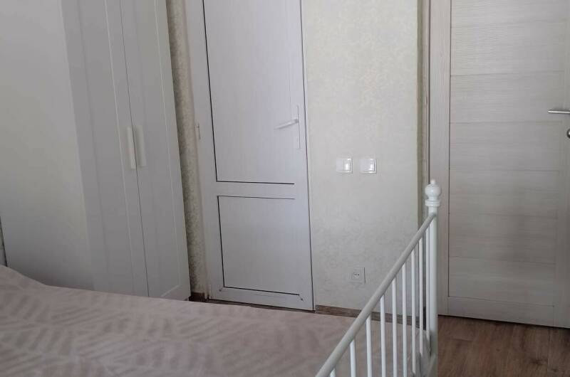 Комфорт с балконом 1 этаж