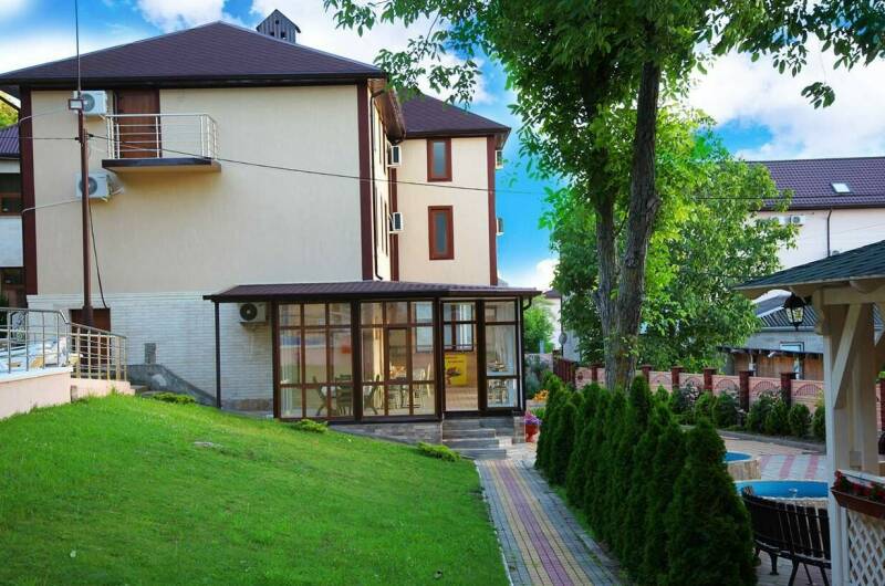 Коттедж «Студия»