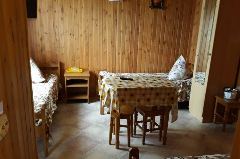 Трехместный номер с удобствами с кондиционером