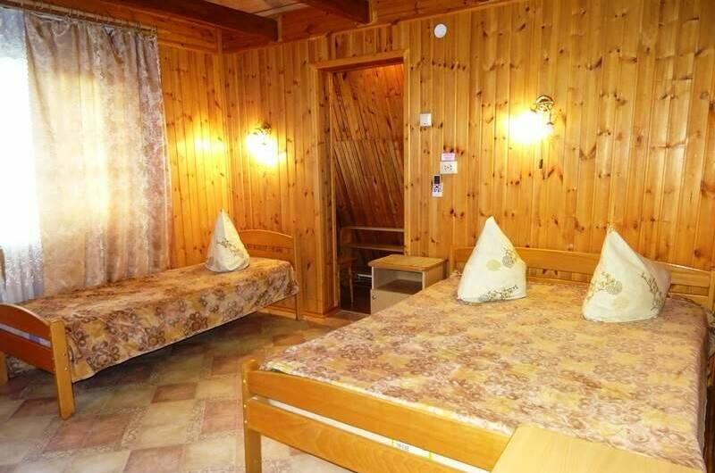 Четырехместный номер с удобствами с кондиционером