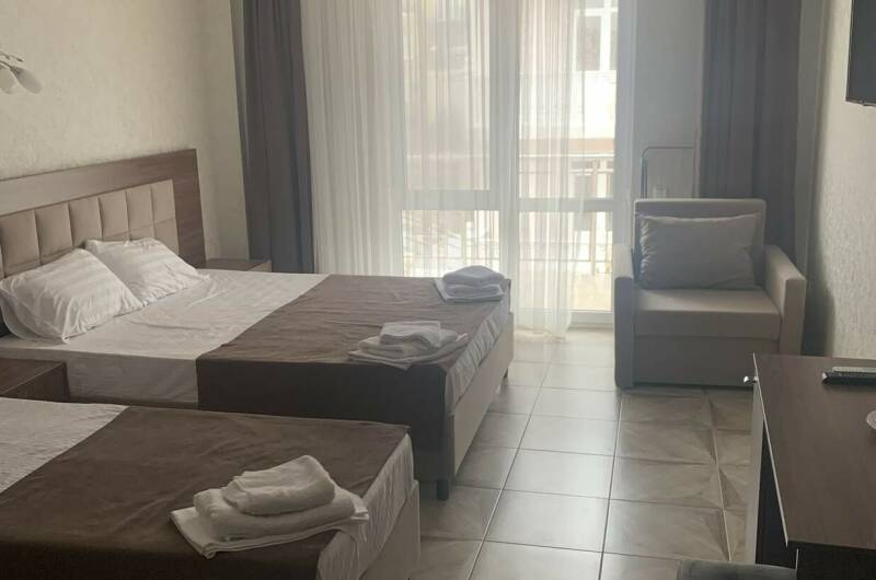 Двухкомнатный номер «Люкс» на 6 человек