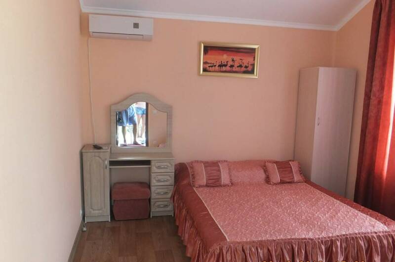 Абрикосовый номер