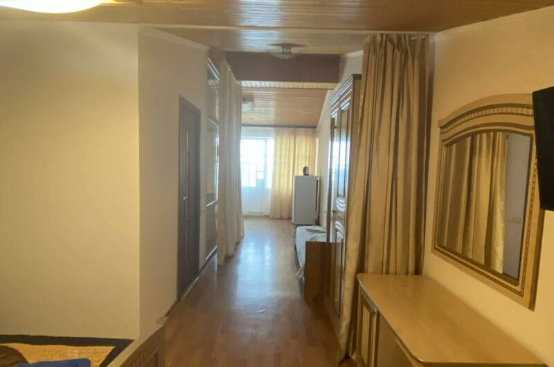 С видом на море и балконом