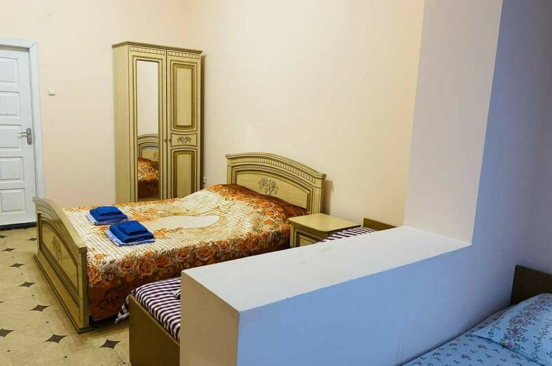 С видом на море 2