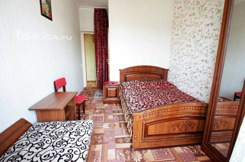 Трехместный номер с удобствами