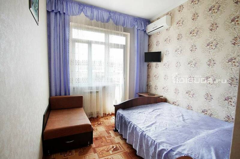 Трехместный номер с удобствами