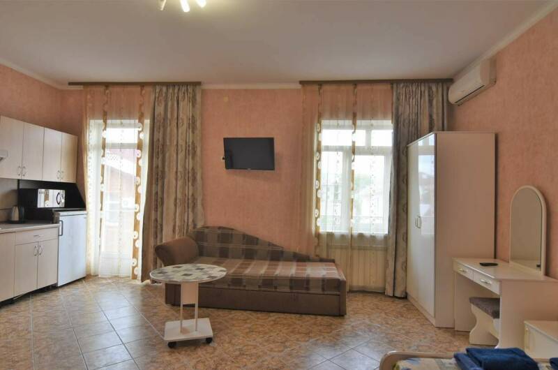 «Студия» с балконом на 3+1 № 31