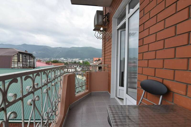 Трёхместный номер с доп. местом балконом № 35