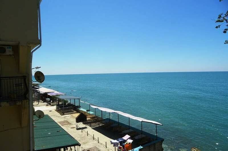 Номер № 3 с балконом и видом на море