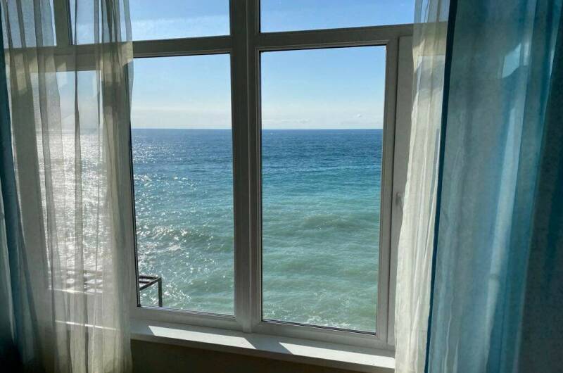 Номер № 3 с балконом и видом на море