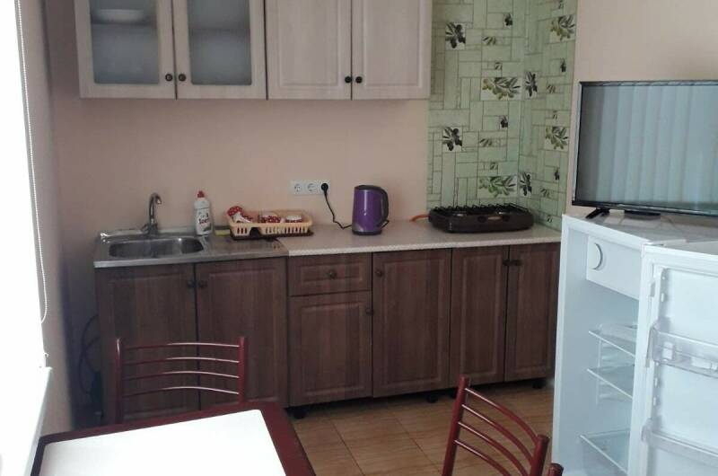 «Стандарт Семейный» — двухкомнатный номер с кухней