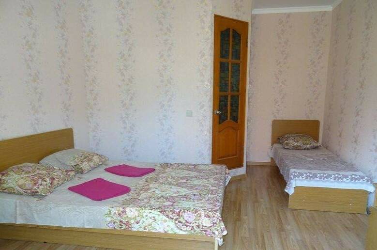 Комната 3-местная с удобствами