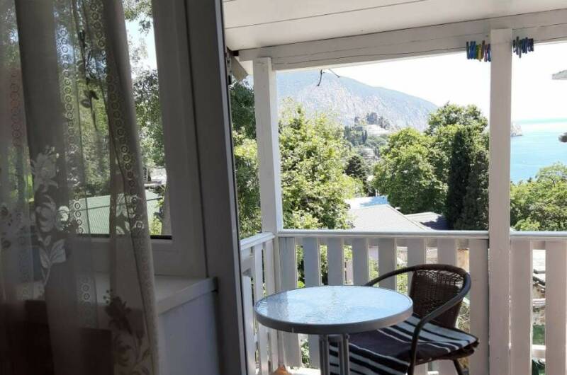 3-х местный «Эконом"с балконом