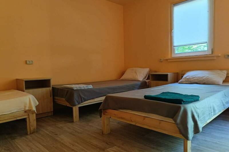 Домик с удобствами четырёхместный