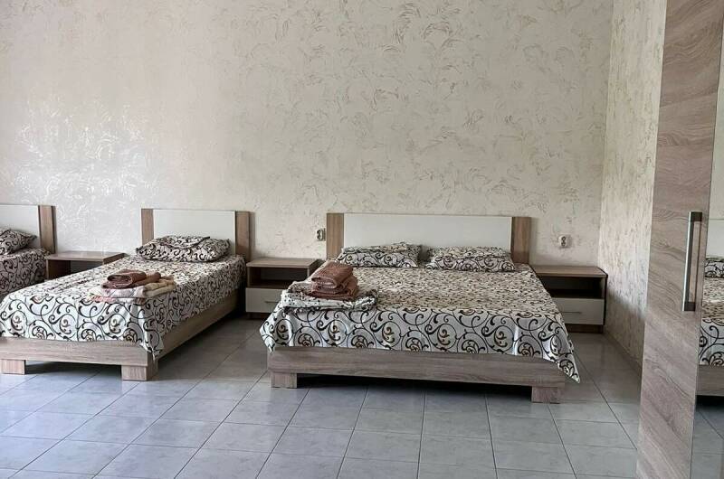 Четырехместный