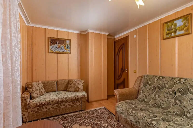 Двухкомнатный «Люкс» без балкона на 3−5 человек