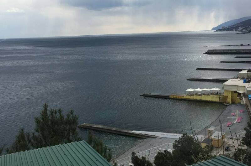 Гостевой дом с боковым видом на море