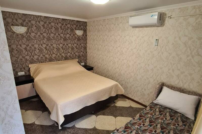 № 2 Двухместный номер с доп. кресло-кроватью