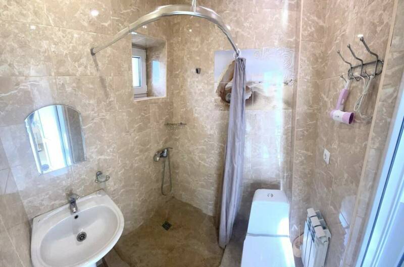 Двухкомнатный 3−5-ти местный