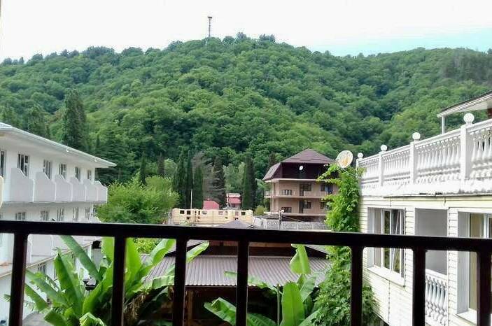 N 7. Трёхместный «Стандарт» с балконом