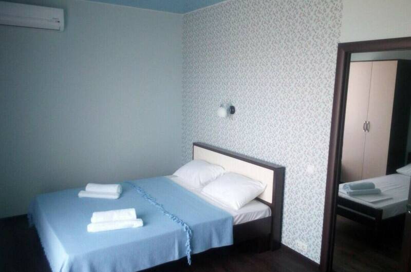 Семейный двухкомнатный номер с балконом