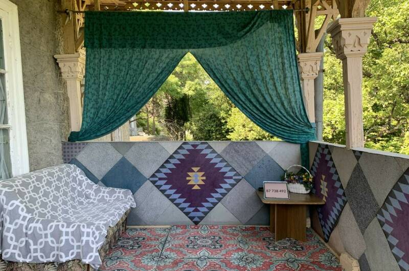 10 (2-мест с терраса + дом место на террасе)