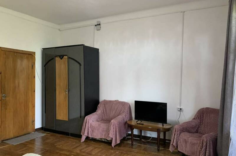 10 (2-мест с терраса + дом место на террасе)