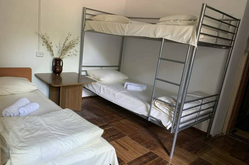 6 (4-мест семейный)+2 доп