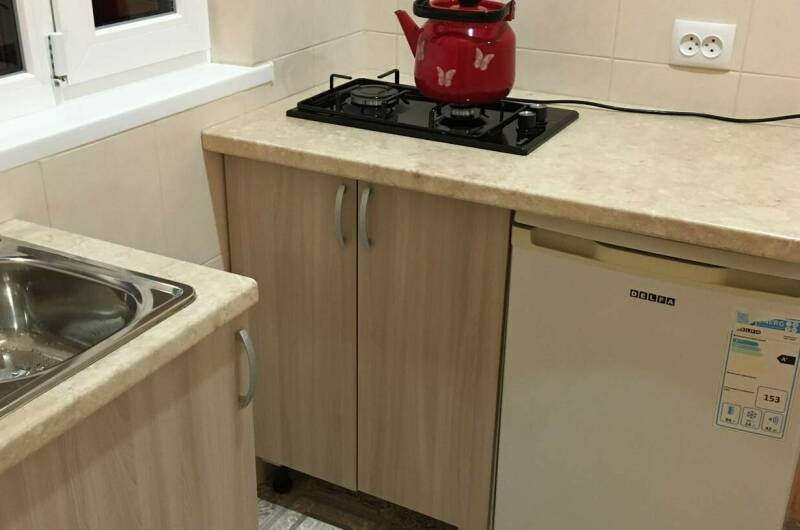 Двух Комнатный с Кухней