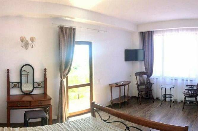 Коттедж № 6