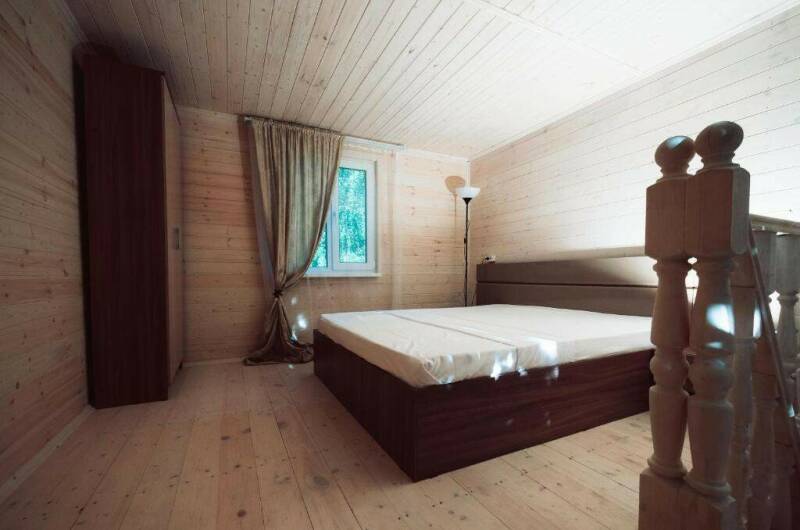 Коттедж 4-х местный