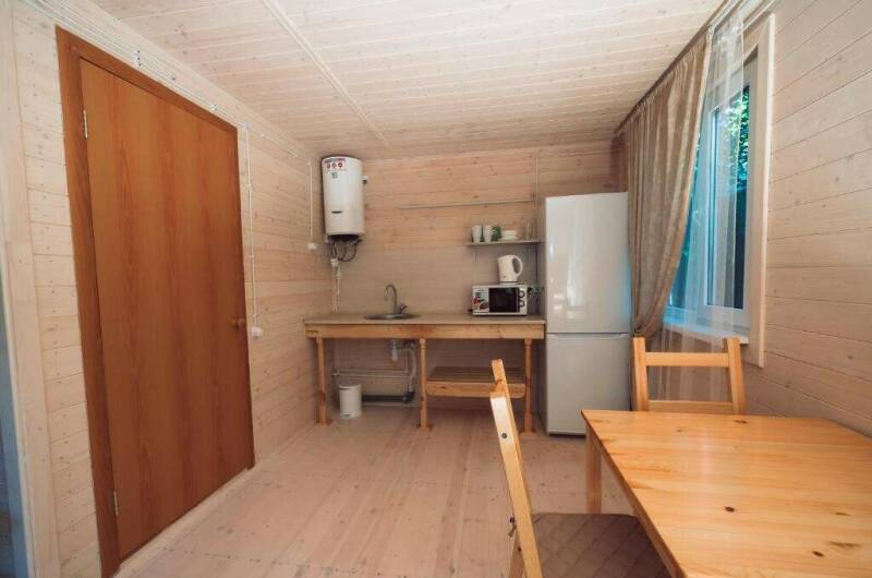 Коттедж 4-х местный