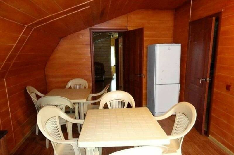 Номер «Люкс» 2-х комнатный до 5 человек