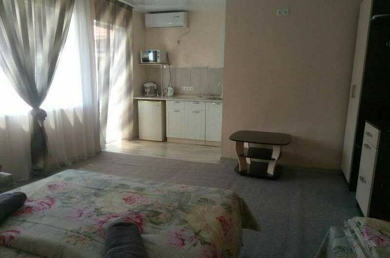 Улучшенный с кухней с отдельным входом