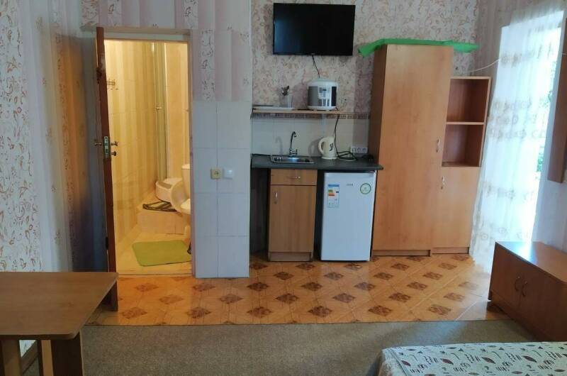 Улучшенный с мини-кухней