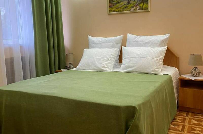 № 2 Двухкомнатный с удобствами