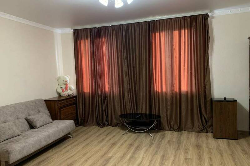 Люкс с 1 спальней (двухкомнатный)