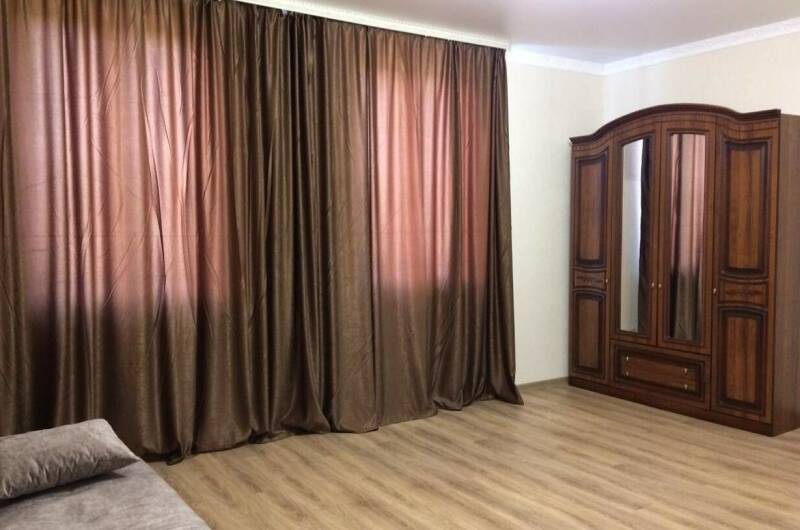 Люкс с 1 спальней (двухкомнатный)