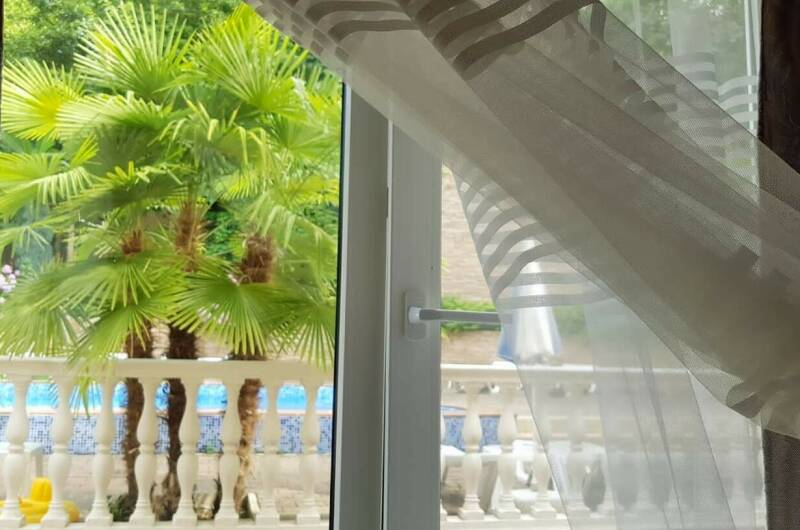 2.5 трёхместный «Стандарт»