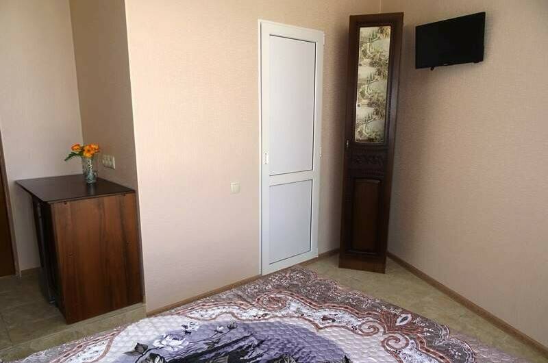 2-ух местный номер (с балконом, наличие уточнять)