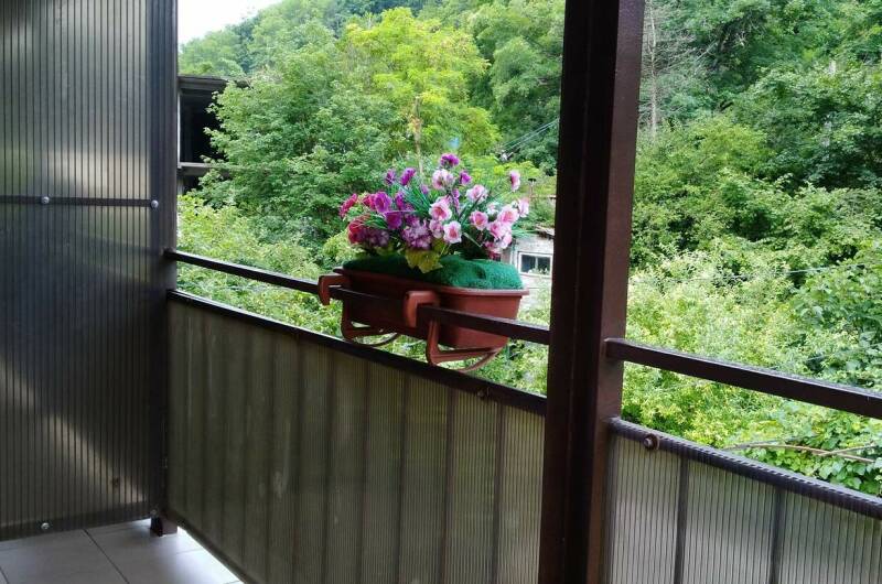 Четырехместный номер «стандарт» с балконом