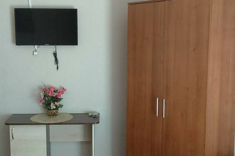 Четырехместный номер «стандарт» с балконом