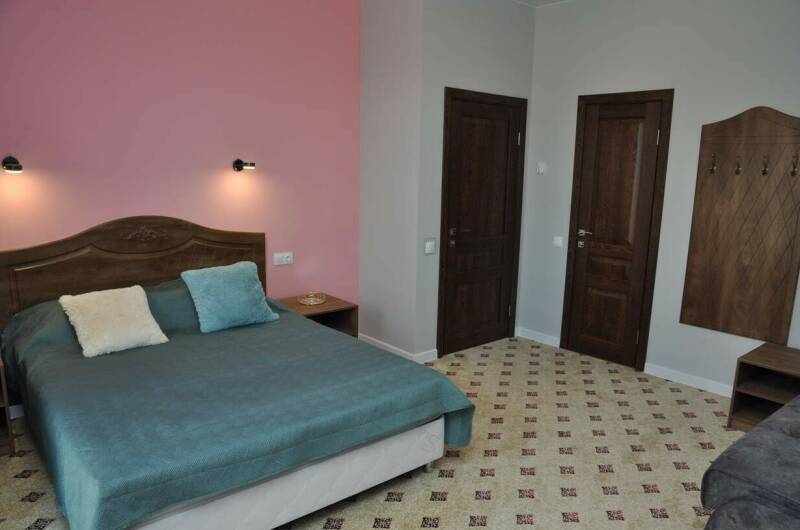 Семейный номер Плюс (4 чел.)